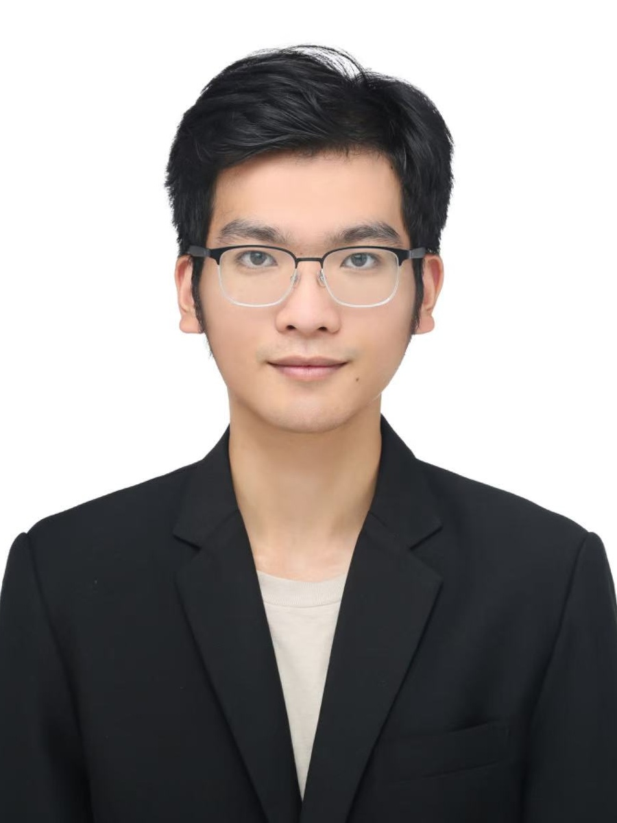 于卓源